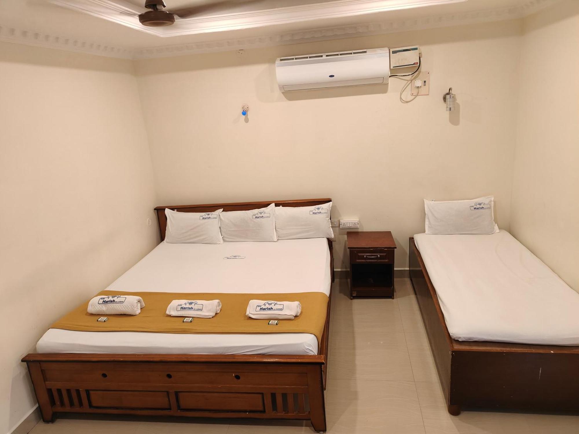 Hotel Harish Rāmeswaram Buitenkant foto