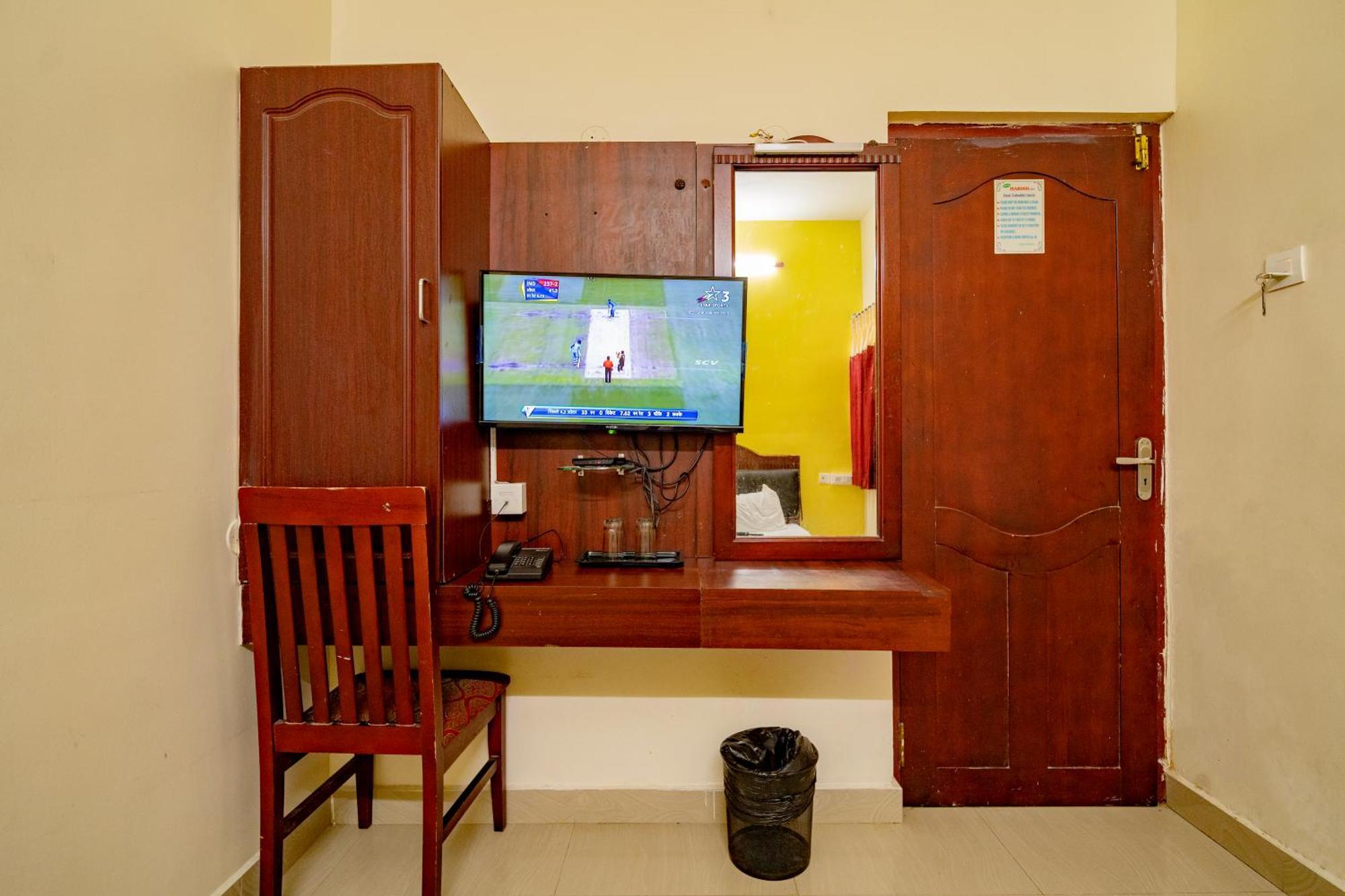 Hotel Harish Rāmeswaram Buitenkant foto